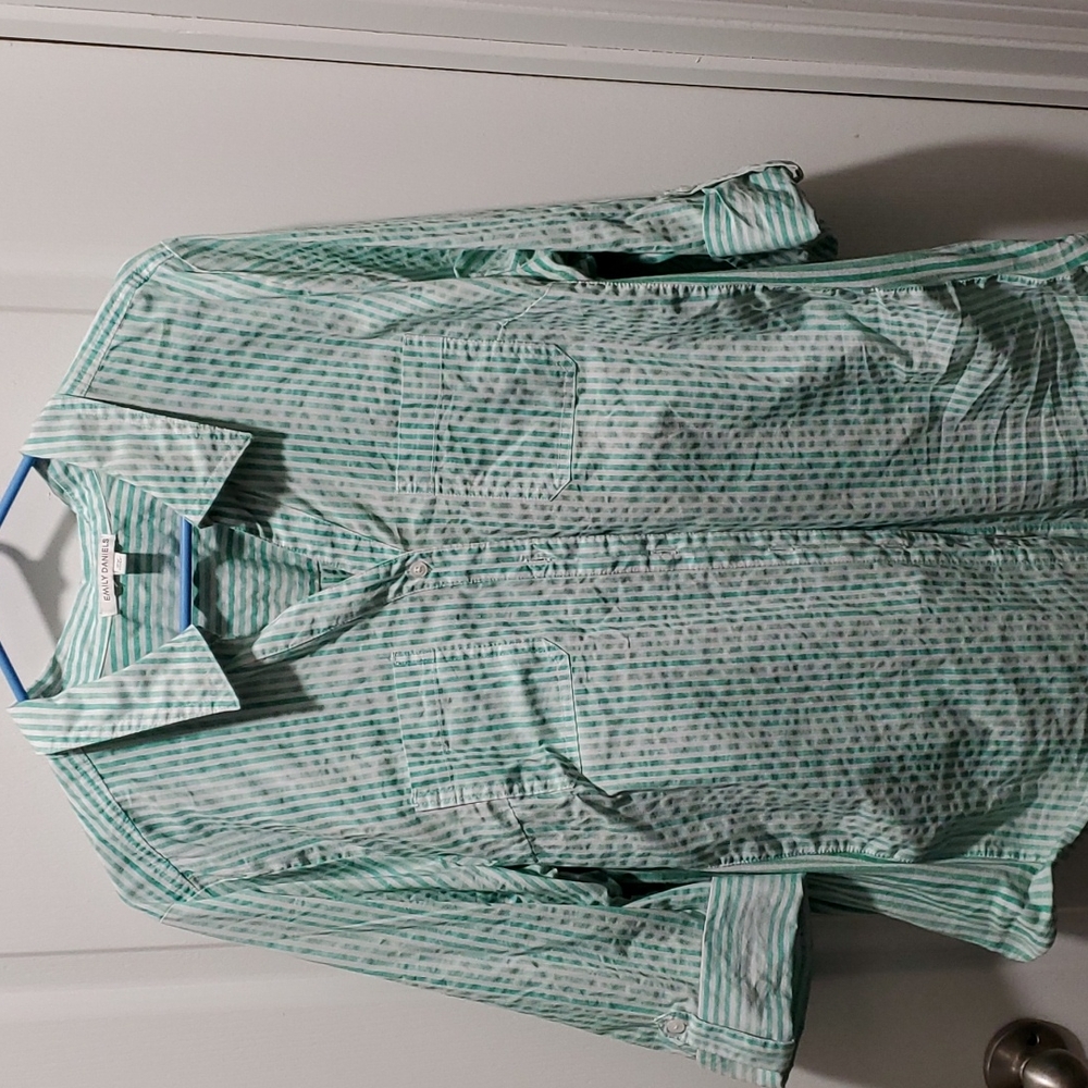 Casual button down top